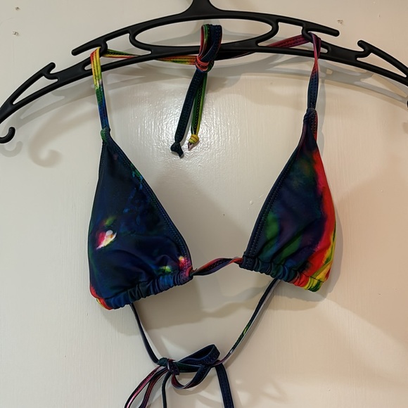 Tie-dyed, bikini and cover-up size medium - Picture 6 of 8